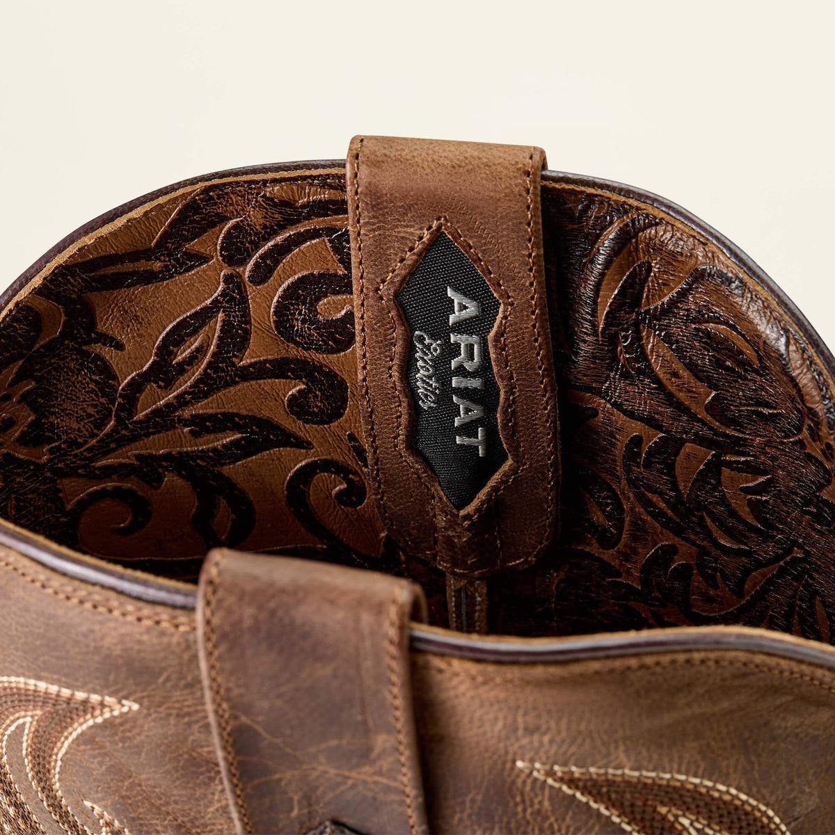 Men Classic Cash Wide Square Toe Western Boot | Ariat Outlet