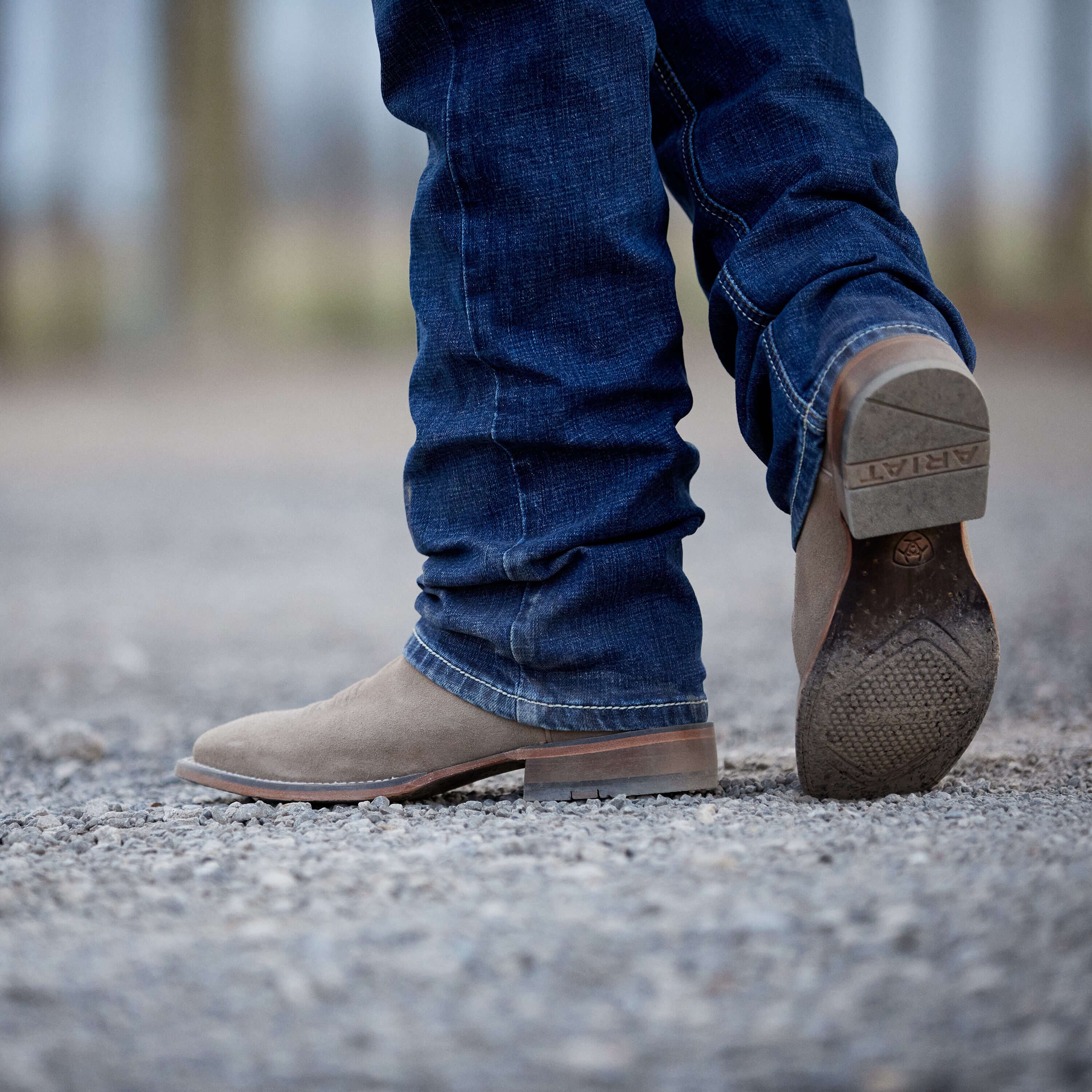 Men Sting Wide Square Toe Cowboy Boot | Ariat Online
