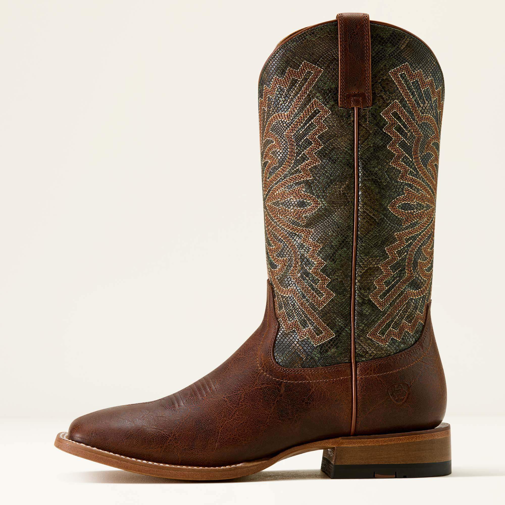 Men Sting Wide Square Toe Cowboy Boot | Ariat Online