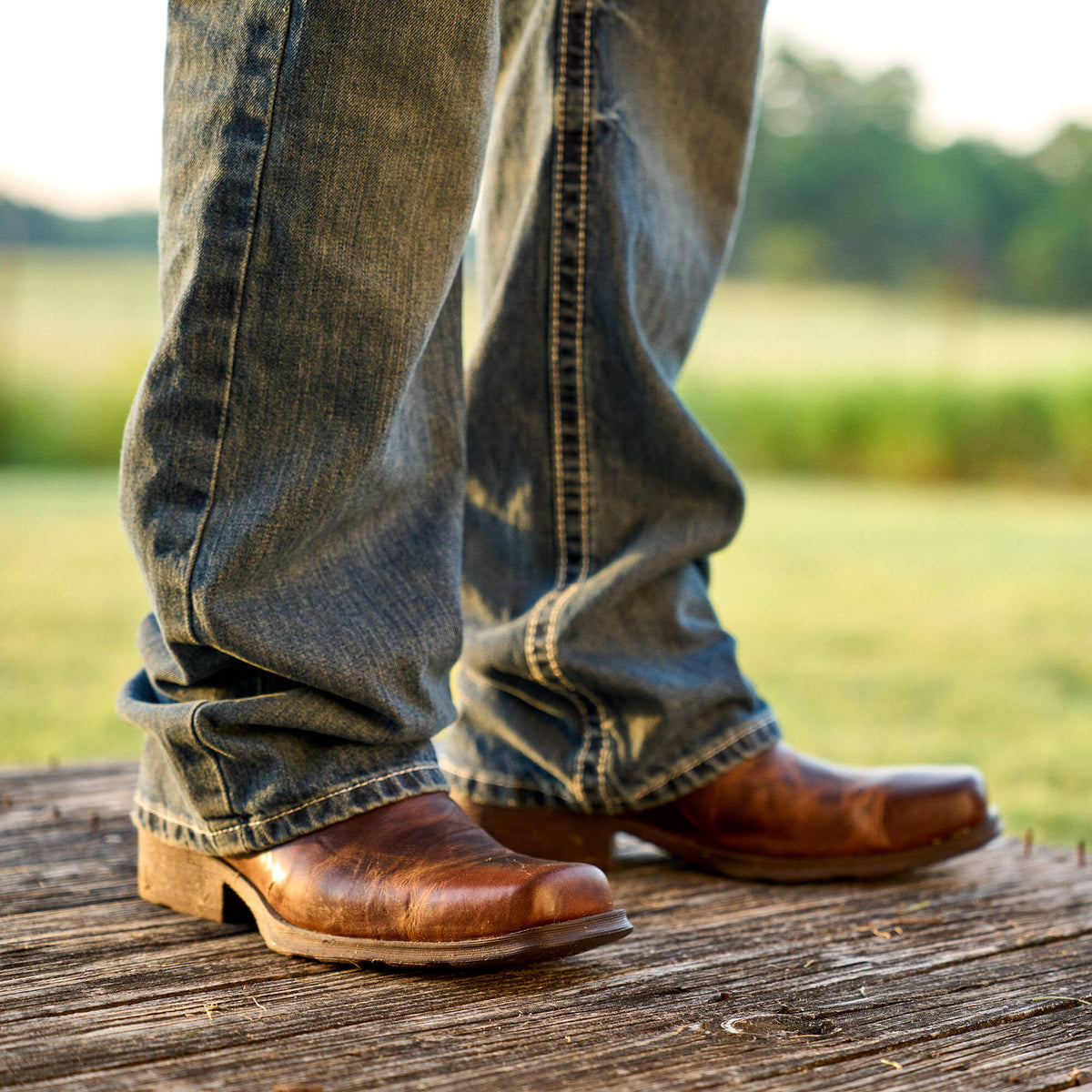 Men Midtown Rambler Square Toe Chelsea Boot | Ariat on sale