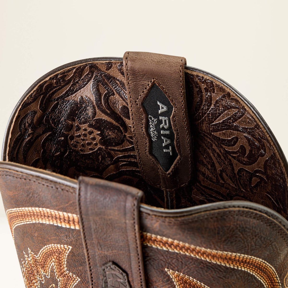 Men Classic Callen Wide Square Toe Western Boot | Ariat Outlet