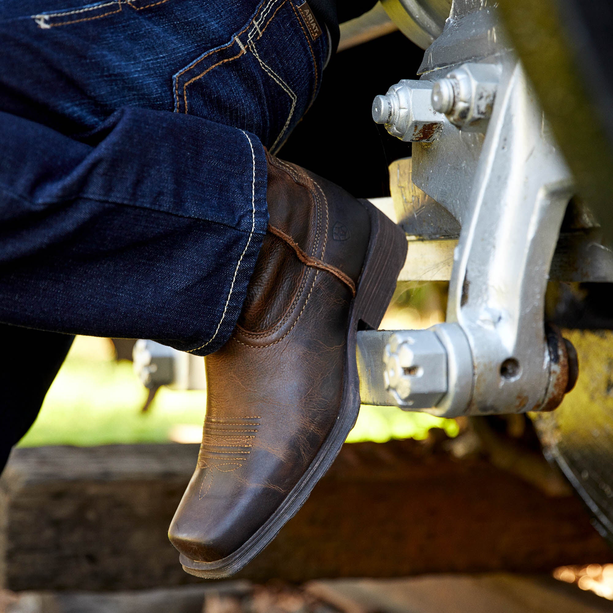 Men Rambler Western Boot | Ariat