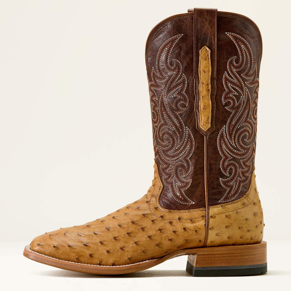 Men Classic Cash Wide Square Toe Western Boot | Ariat near me