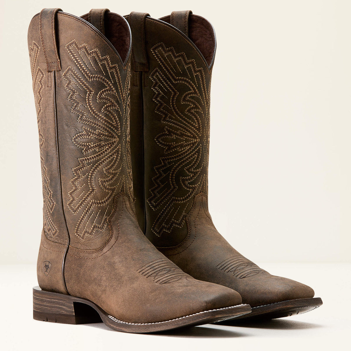 Men Sting Wide Square Toe Cowboy Boot | Ariat us