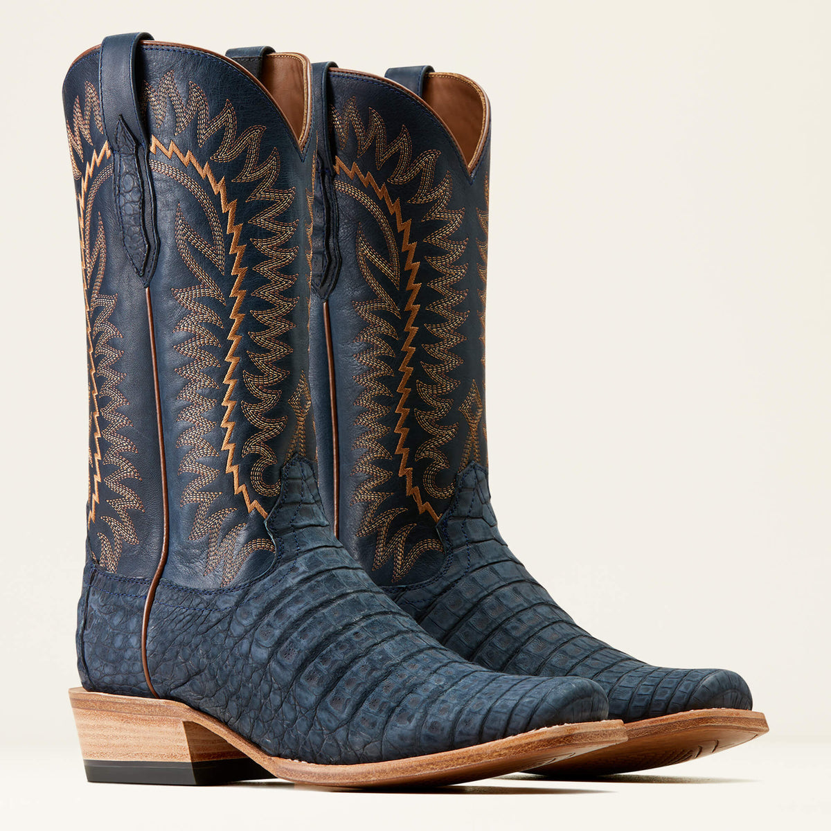 Men Futurity Finalist Narrow Cutter Toe Cowboy Boot | Ariat