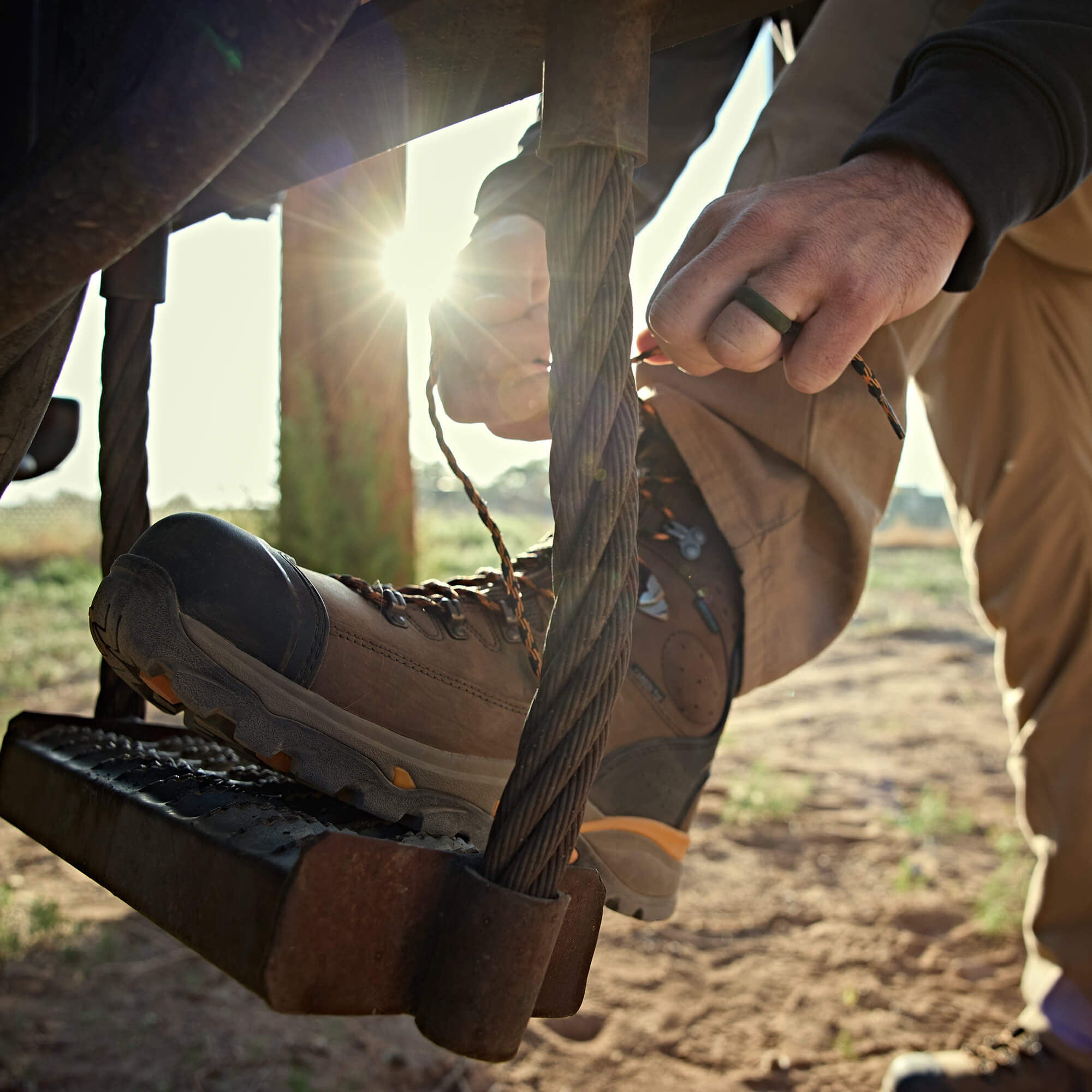Men Endeavor 8" Waterproof Carbon Toe Work Boot | Ariat Discount