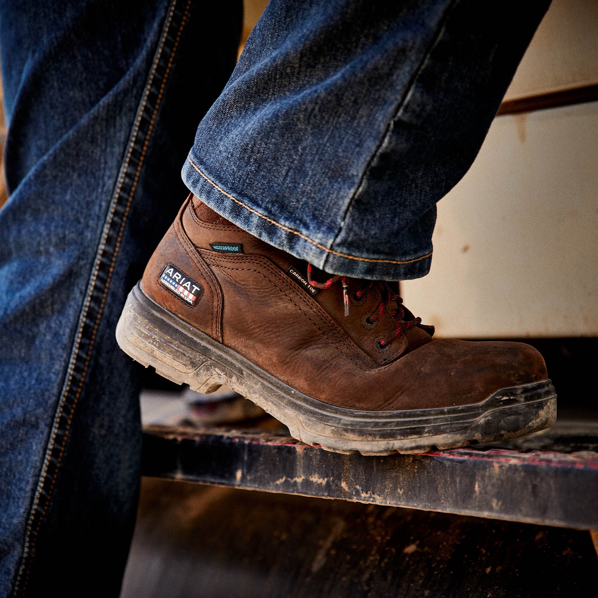 Men Turbo 6" USA Assembled Waterproof Carbon Toe Work Boot | Ariat us