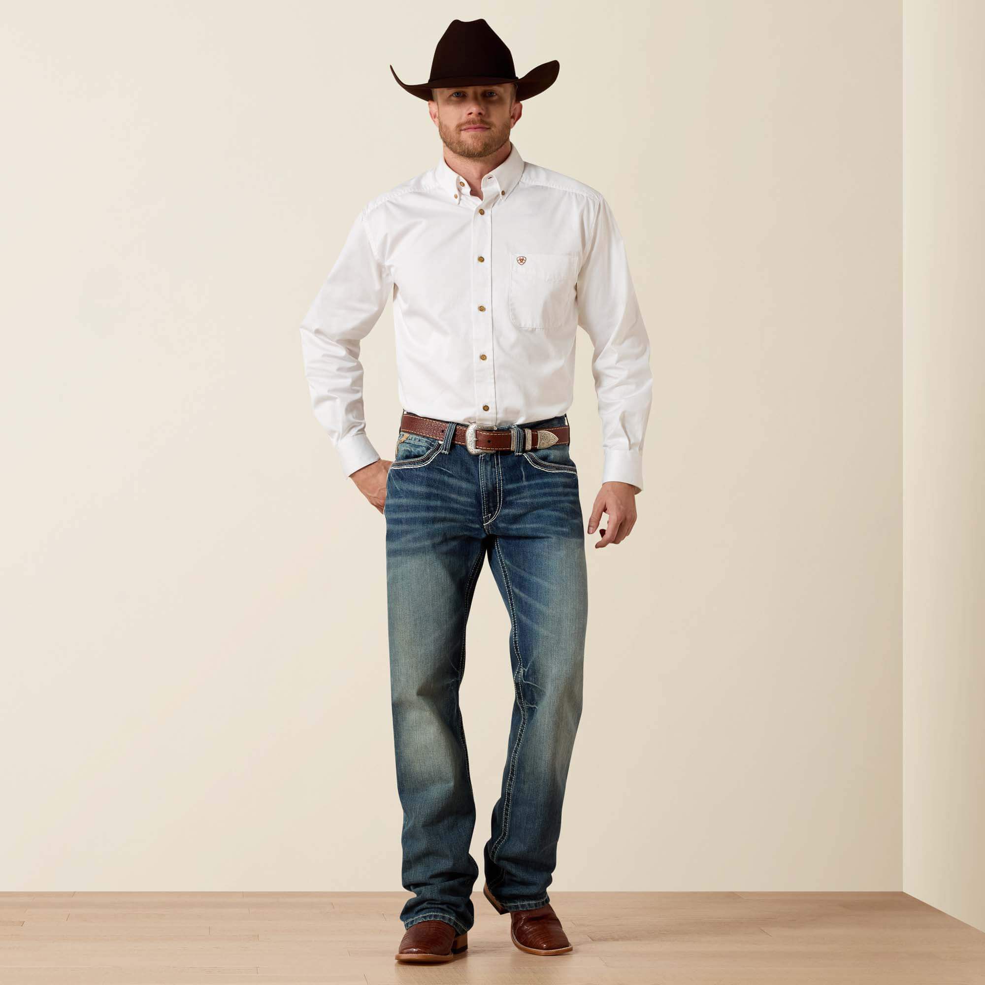 Men|Trends M4 Low Rise Coltrane Boot Cut Jean | Ariat Outlet