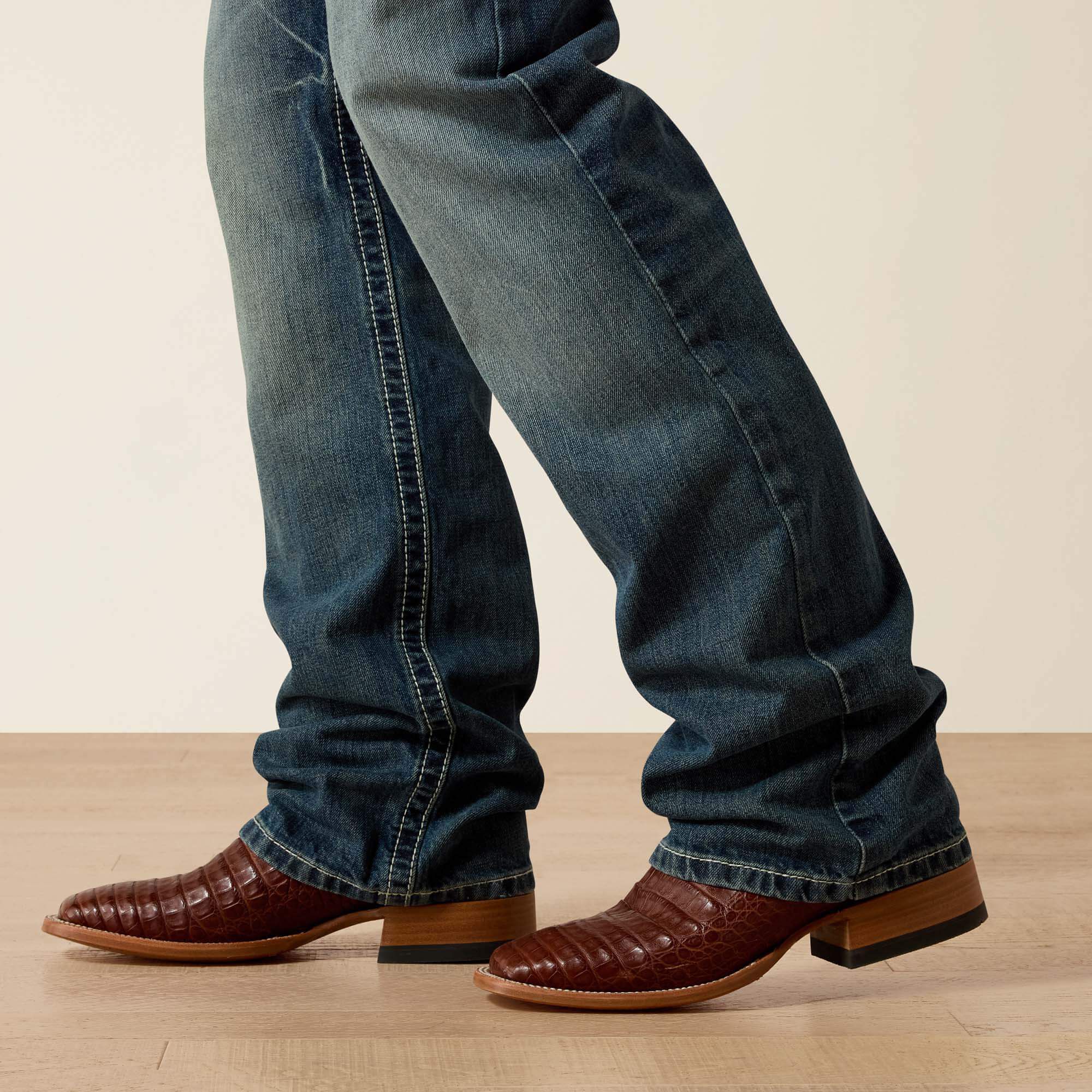 Men|Trends M4 Low Rise Coltrane Boot Cut Jean | Ariat Outlet
