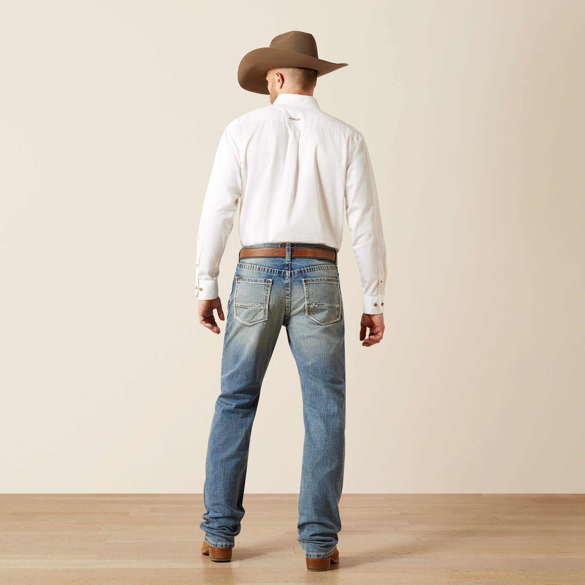 Men|Trends M2 Relaxed Stirling Stretch Boot Cut Jean | Ariat us