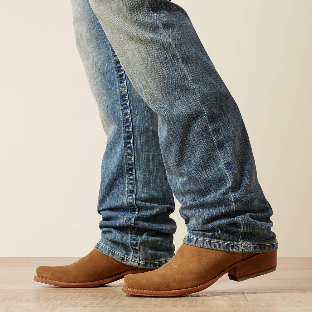 Men|Trends M2 Relaxed Stirling Stretch Boot Cut Jean | Ariat us