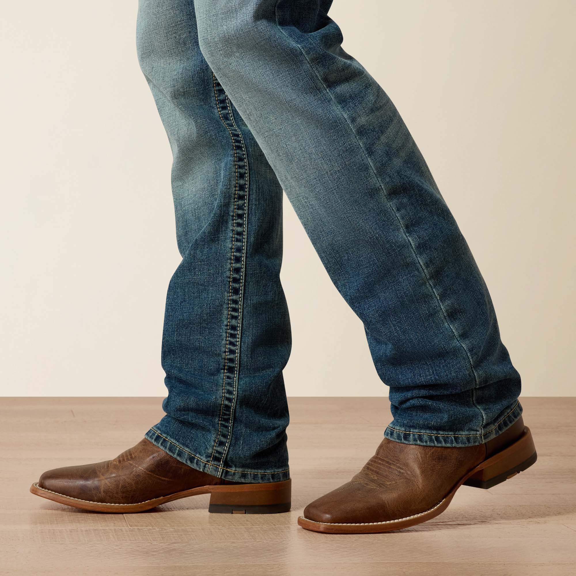 Men|Trends M4 Low Rise Stretch Shoreway Stackable Straight Leg Jean | Ariat Online