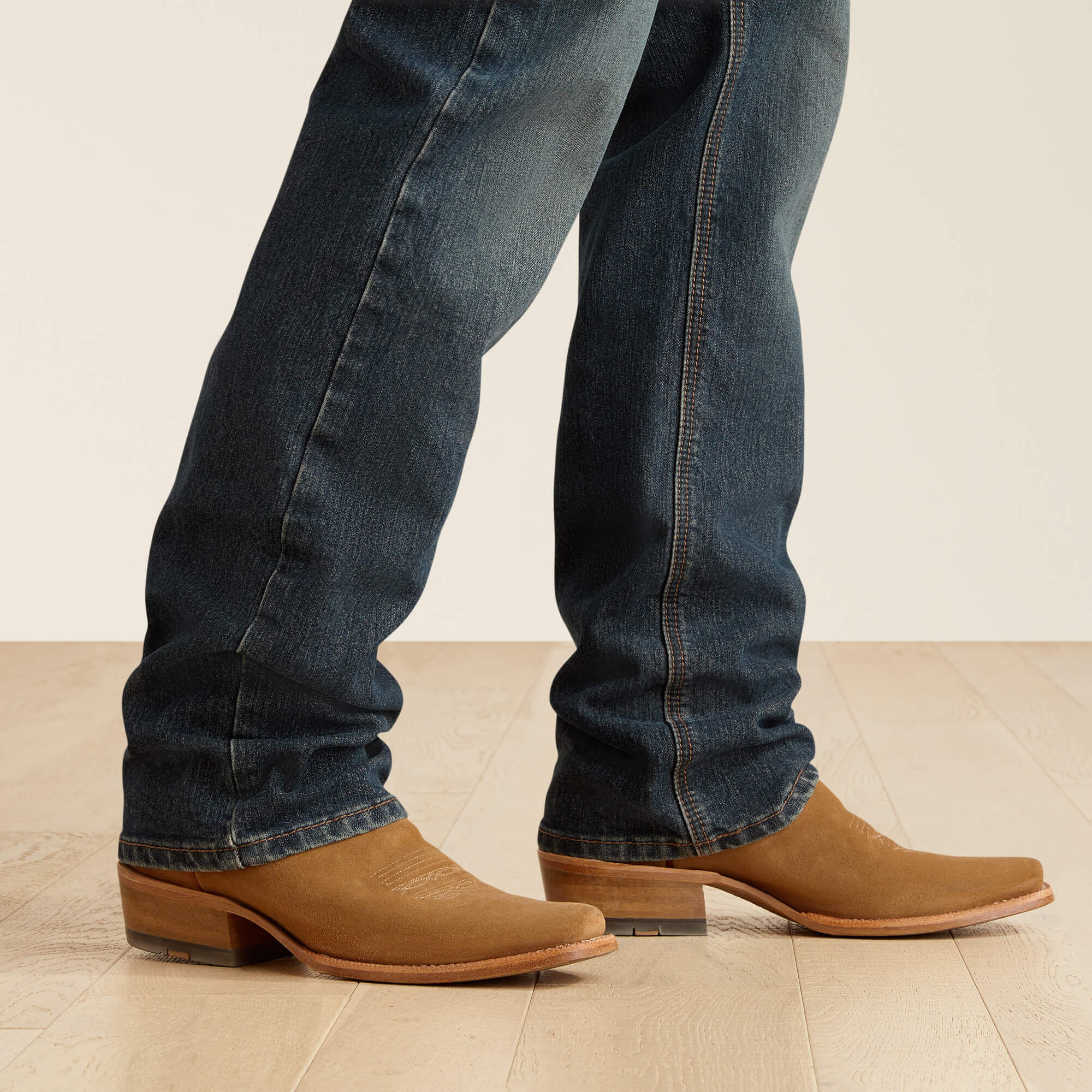 Men|Trends M2 Traditional Relaxed Stretch Pro Series Ray Boot Cut Jean | Ariat