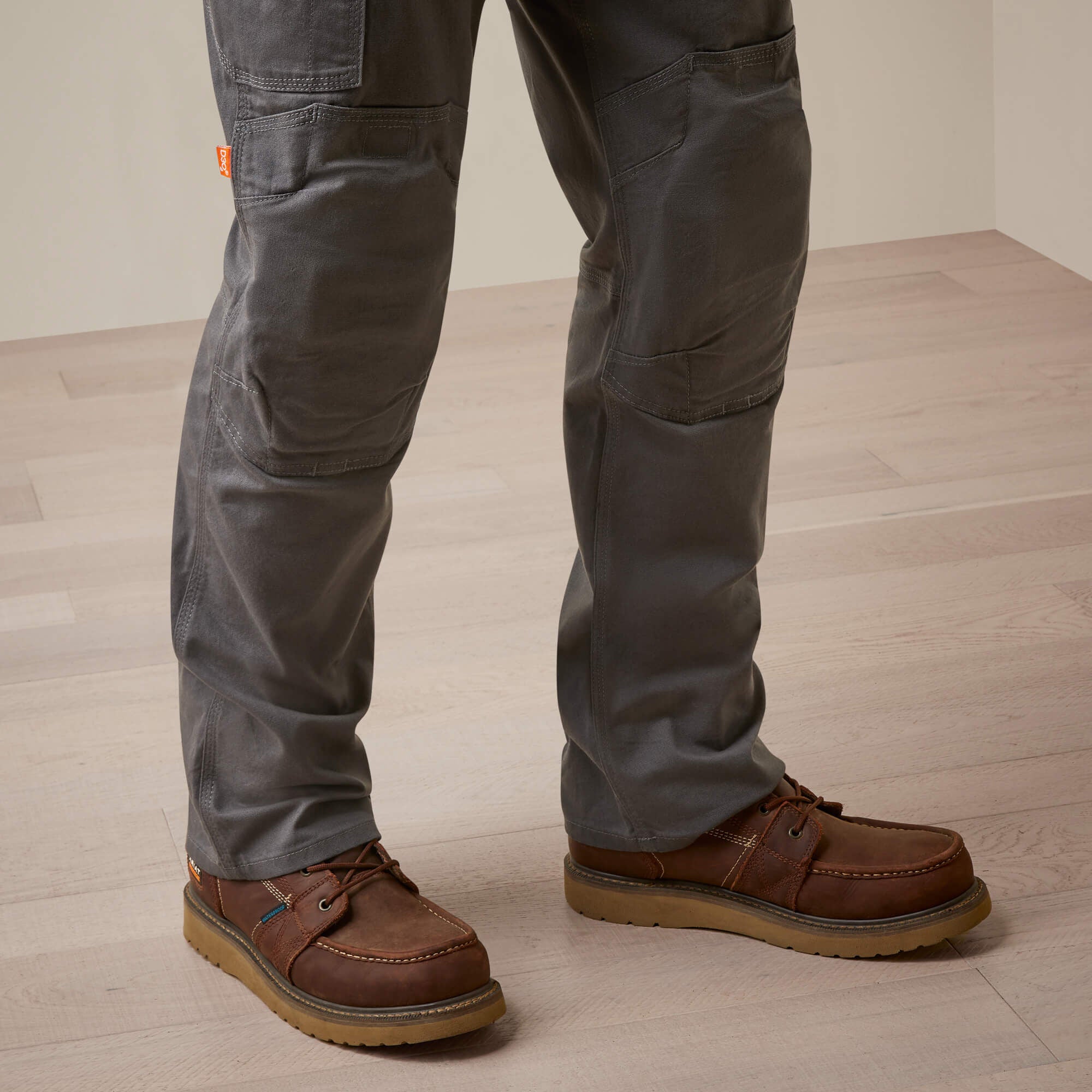 Men Rebar M5 Straight Made Tough Knee Guardian Straight | Ariat Outlet