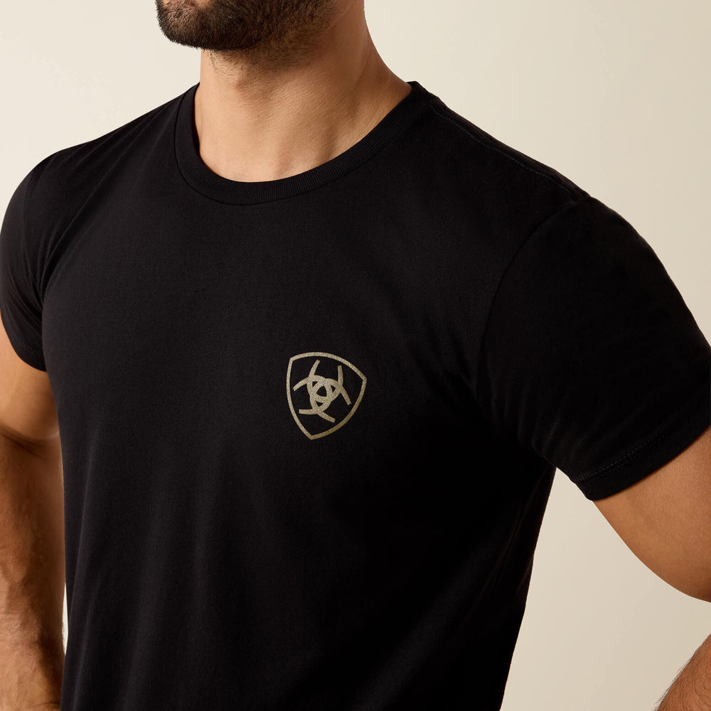 Men Ariat Banner Badge T-Shirt | Ariat us