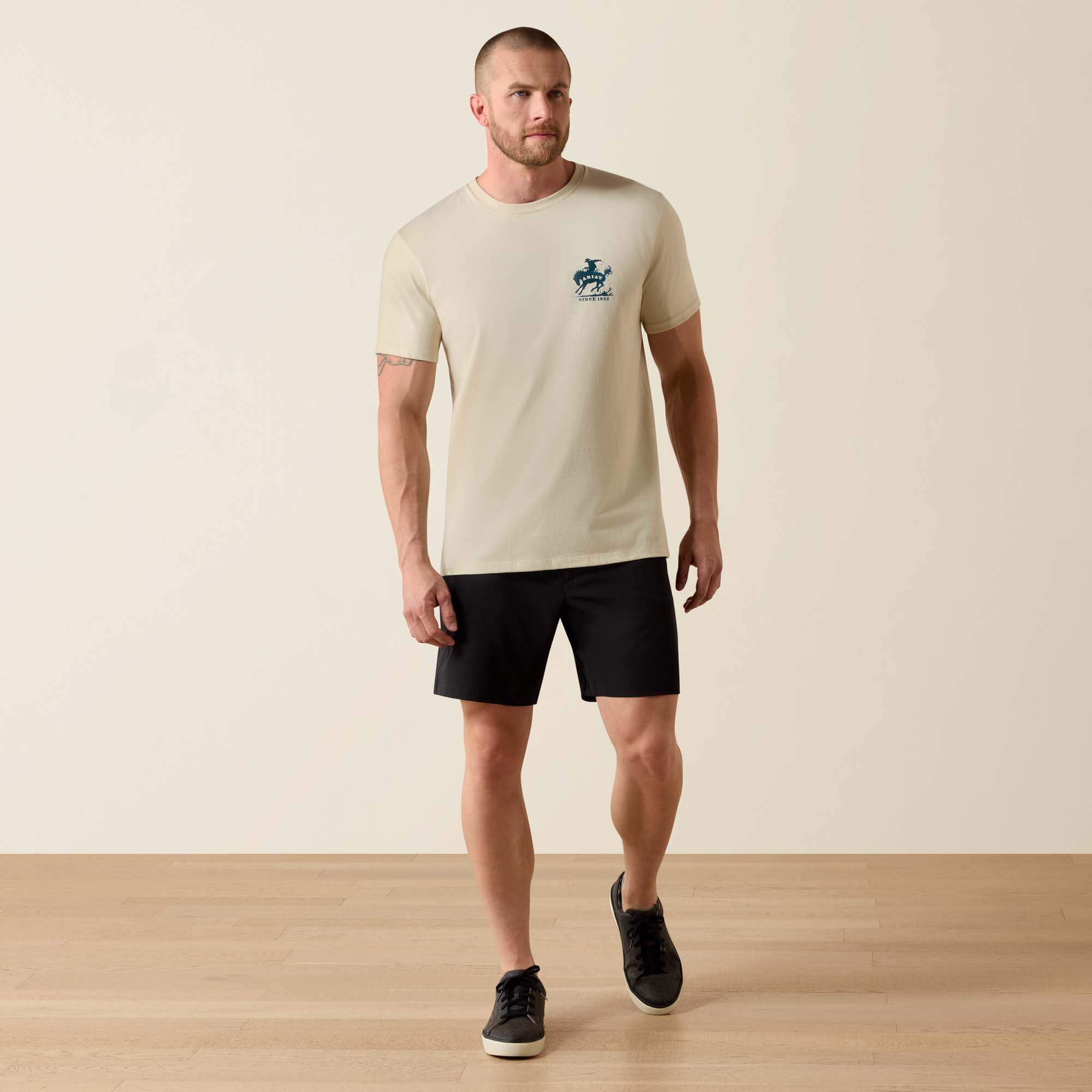 Men Ariat Split Freedom Painted Classic Fit T-Shirt | Ariat