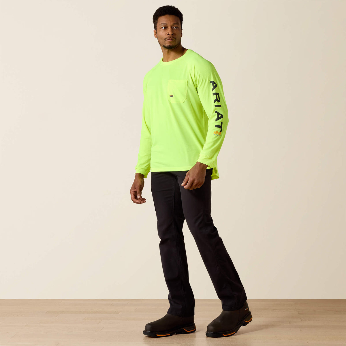 Men Rebar Heat Fighter T-Shirt | Ariat Online
