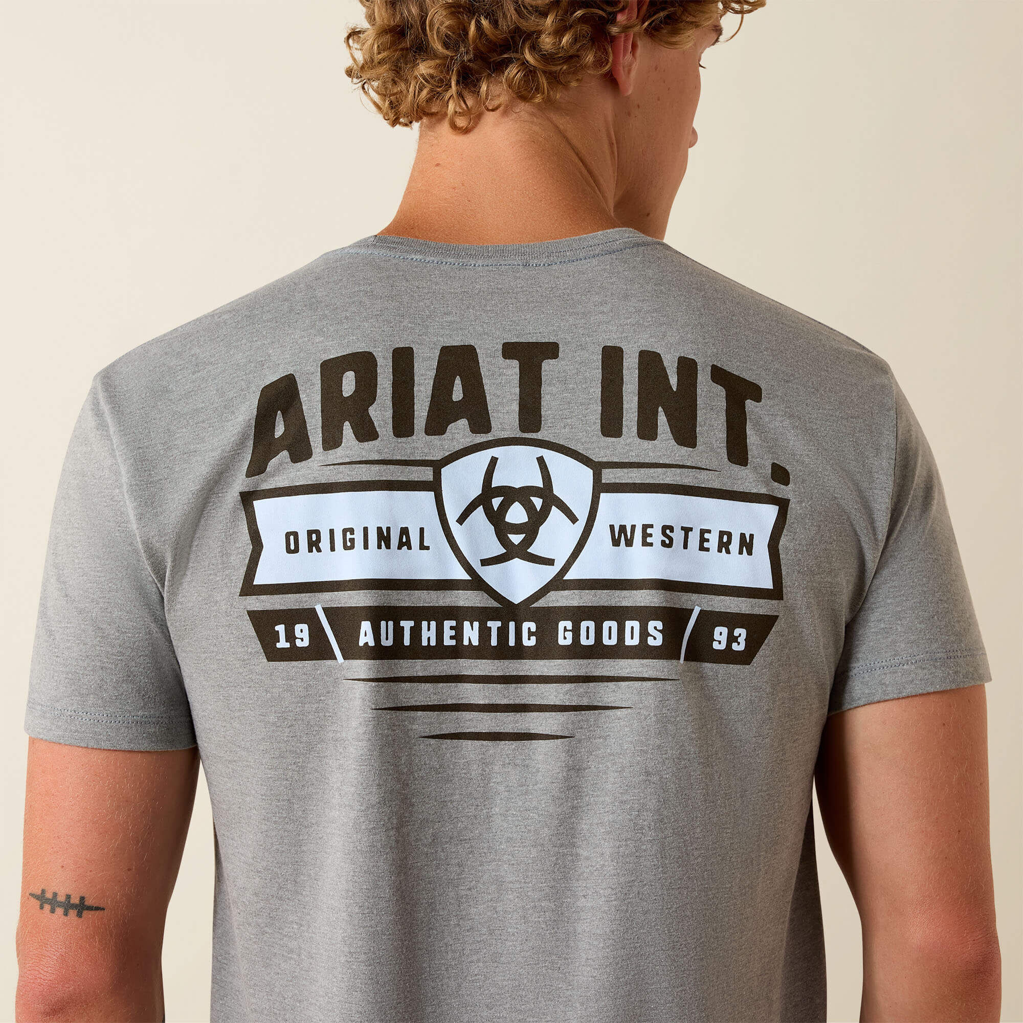 Men Ariat Banner Badge T-Shirt | Ariat Outlet