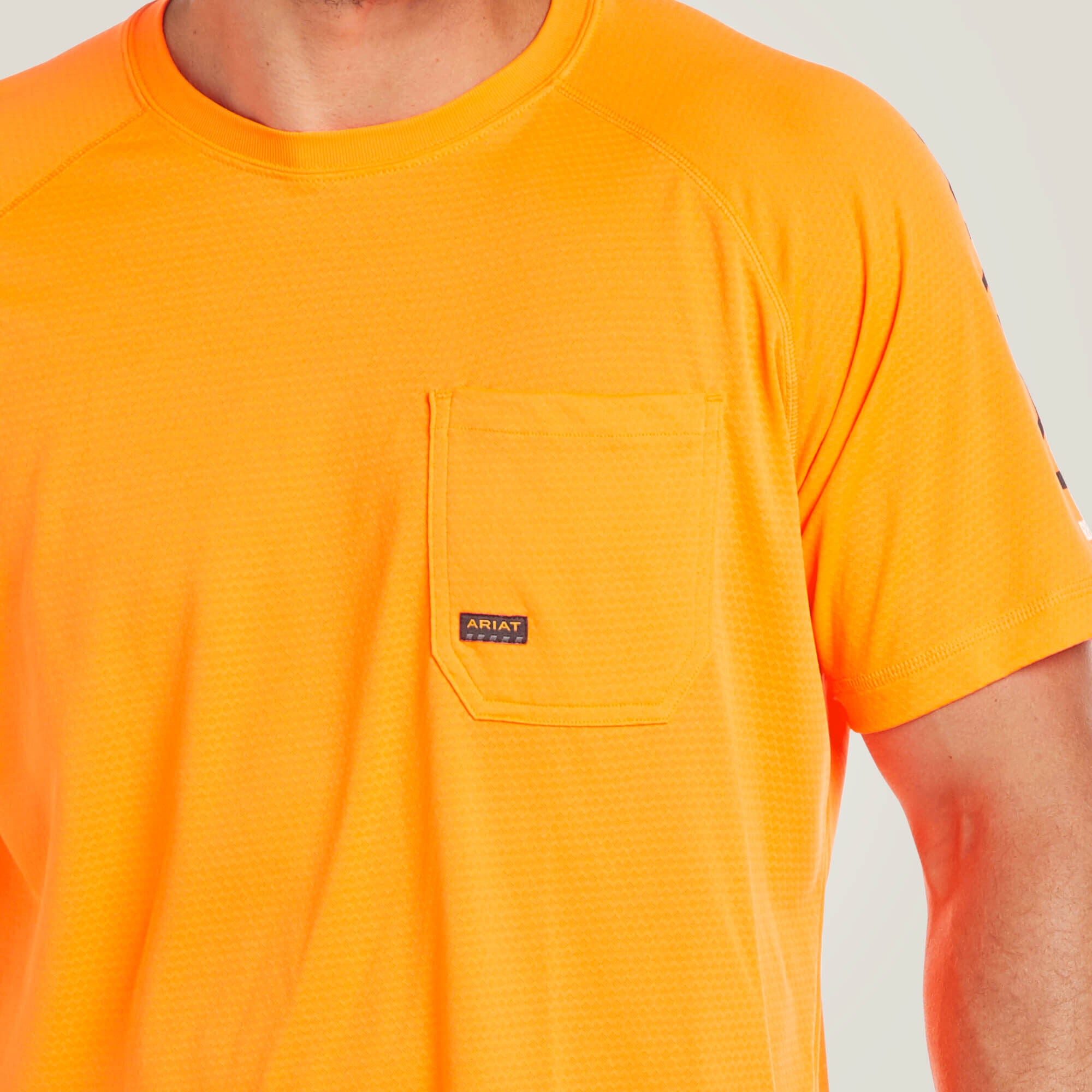Men Rebar Heat Fighter T-Shirt | Ariat Outlet