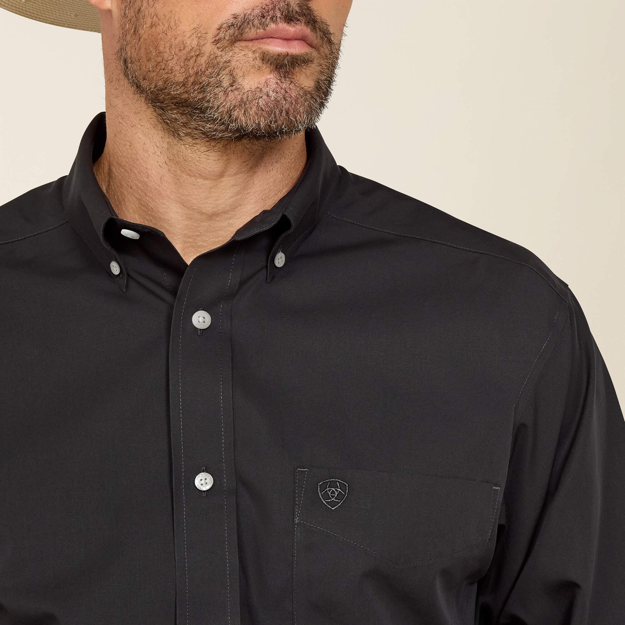 Men Wrinkle Free Solid Classic Fit Shirt | Ariat