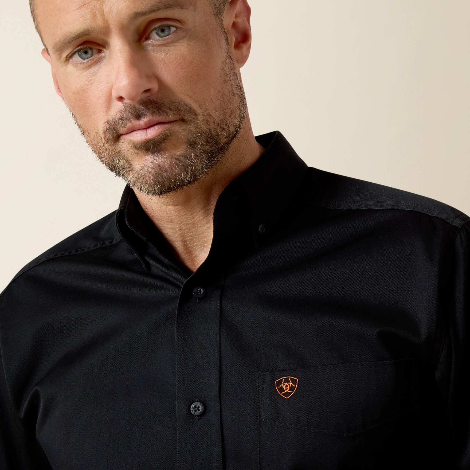 Men Solid Twill Fitted Shirt | Ariat Discount