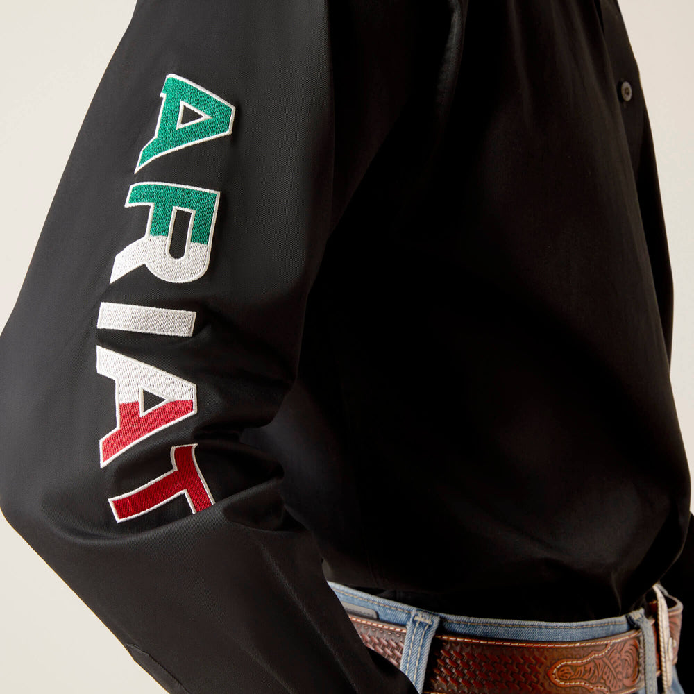 Men Team Logo Twill Classic Fit Shirt | Ariat Outlet