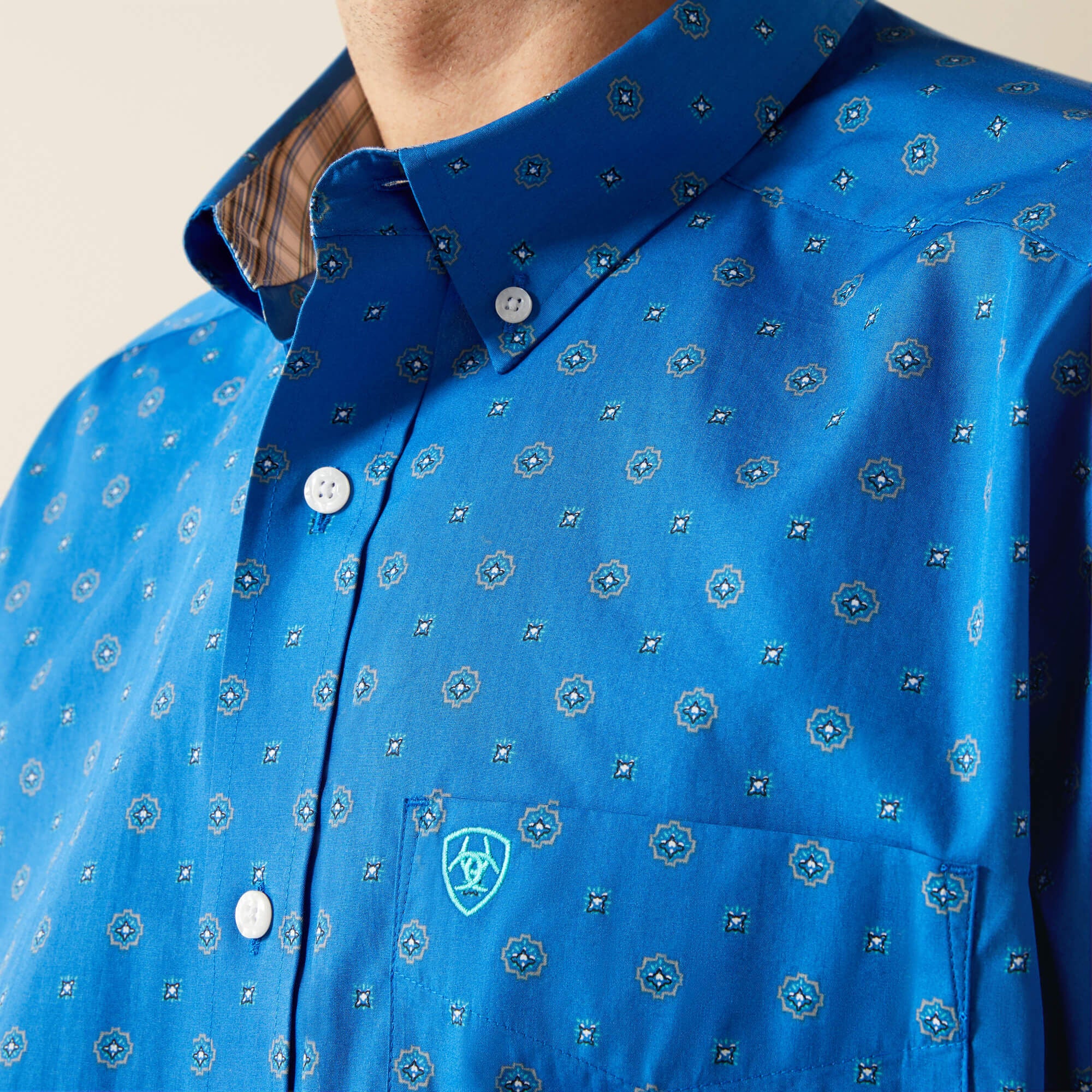 Men Wrinkle Free Carter Classic Fit Shirt | Ariat Outlet