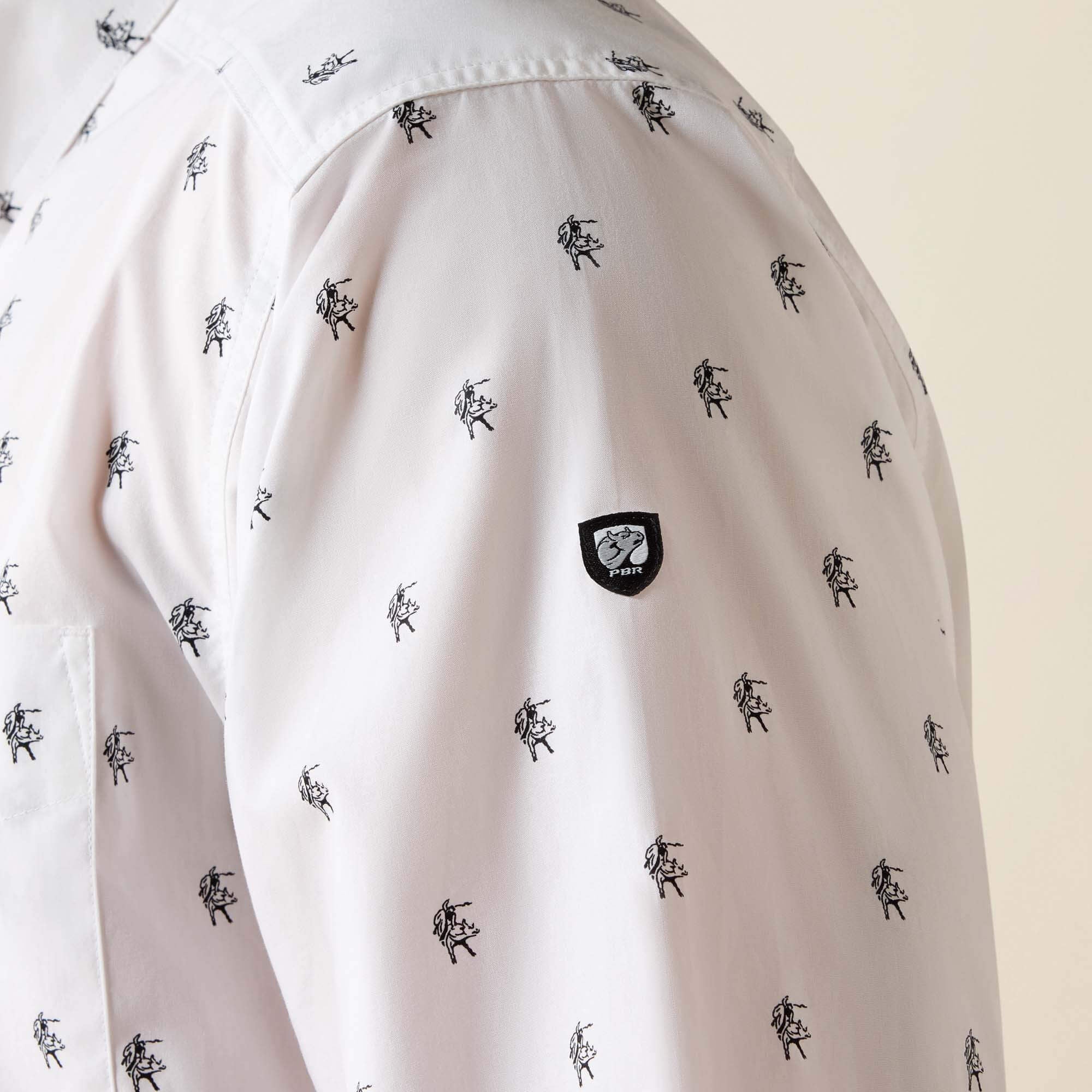 Men Bull PBR Shirt | Ariat Online