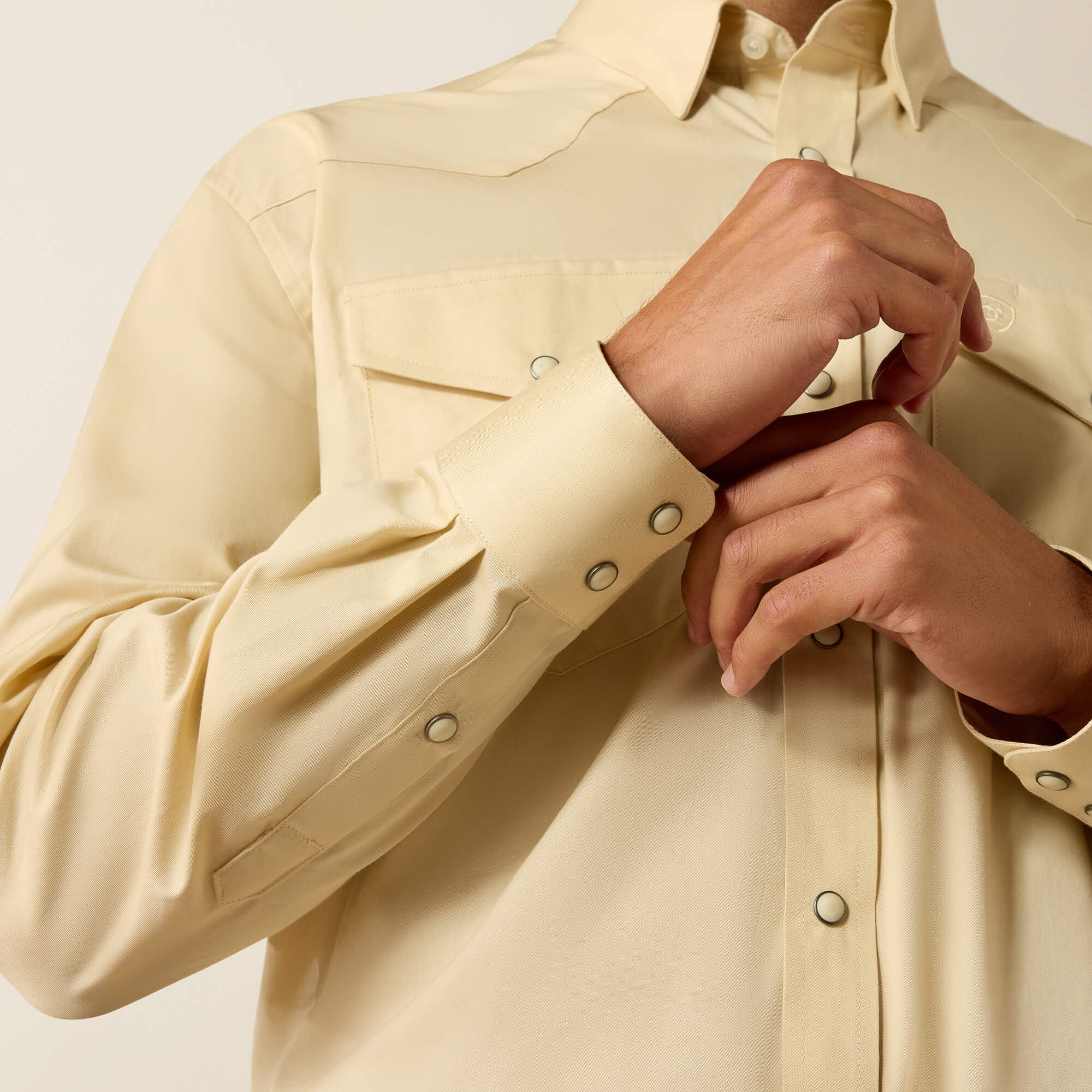 Men Lightweight Twill Classic Fit Snap Shirt | Ariat on sale