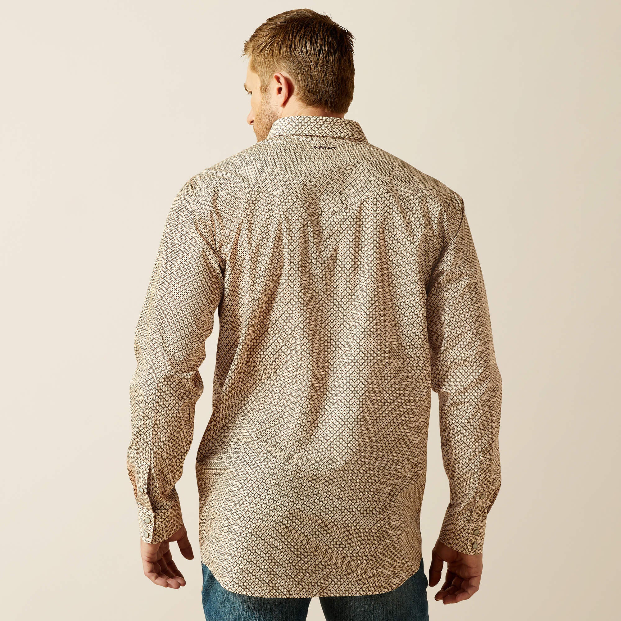 Men Wrinkle Free Eddie Fitted Shirt | Ariat Outlet
