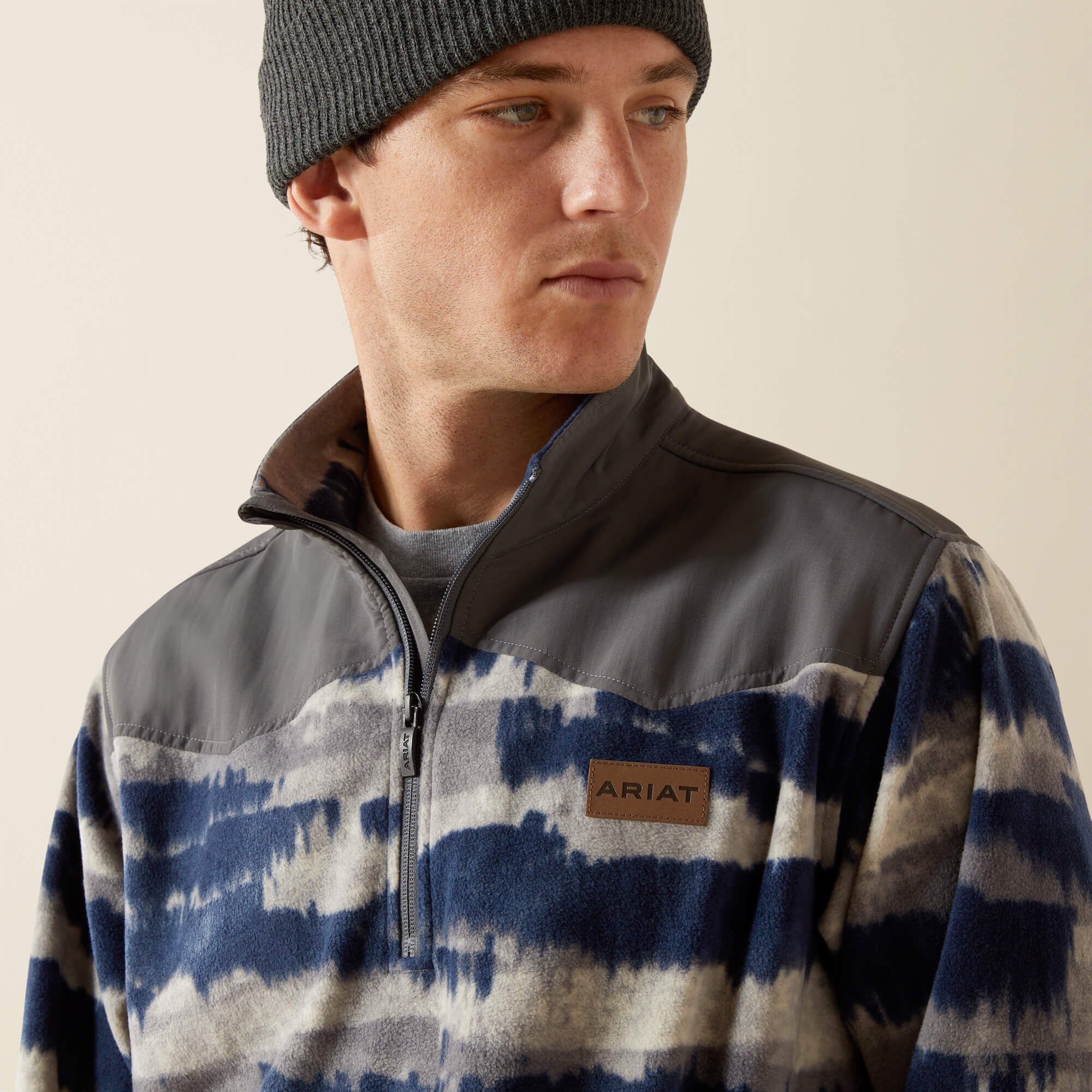 Men Basis Fleece Sweater | Ariat