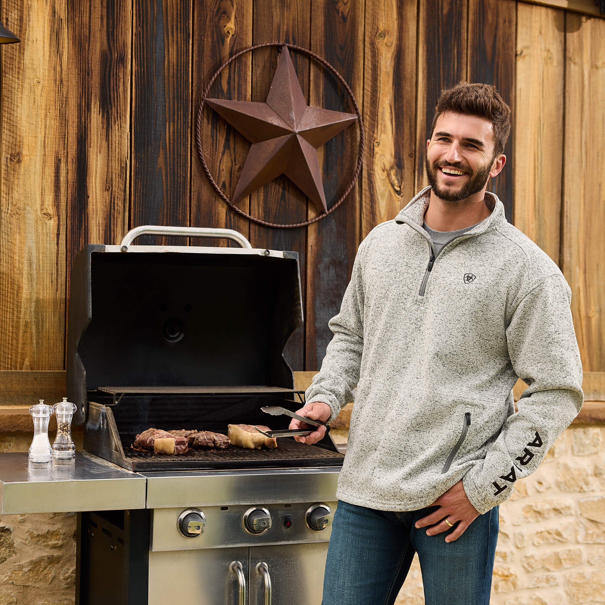 Men Caldwell Logo 1/4 Zip Sweater | Ariat Online
