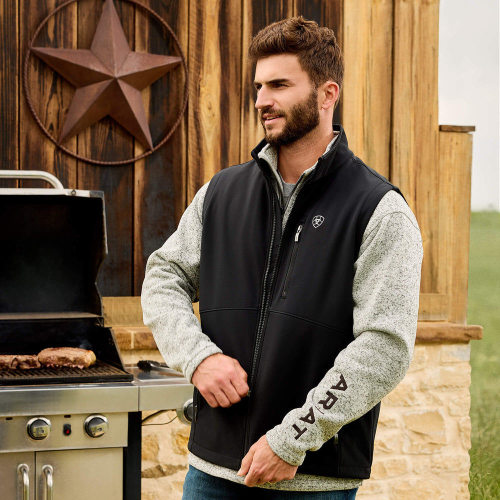Men Logo Softshell Vest | Ariat