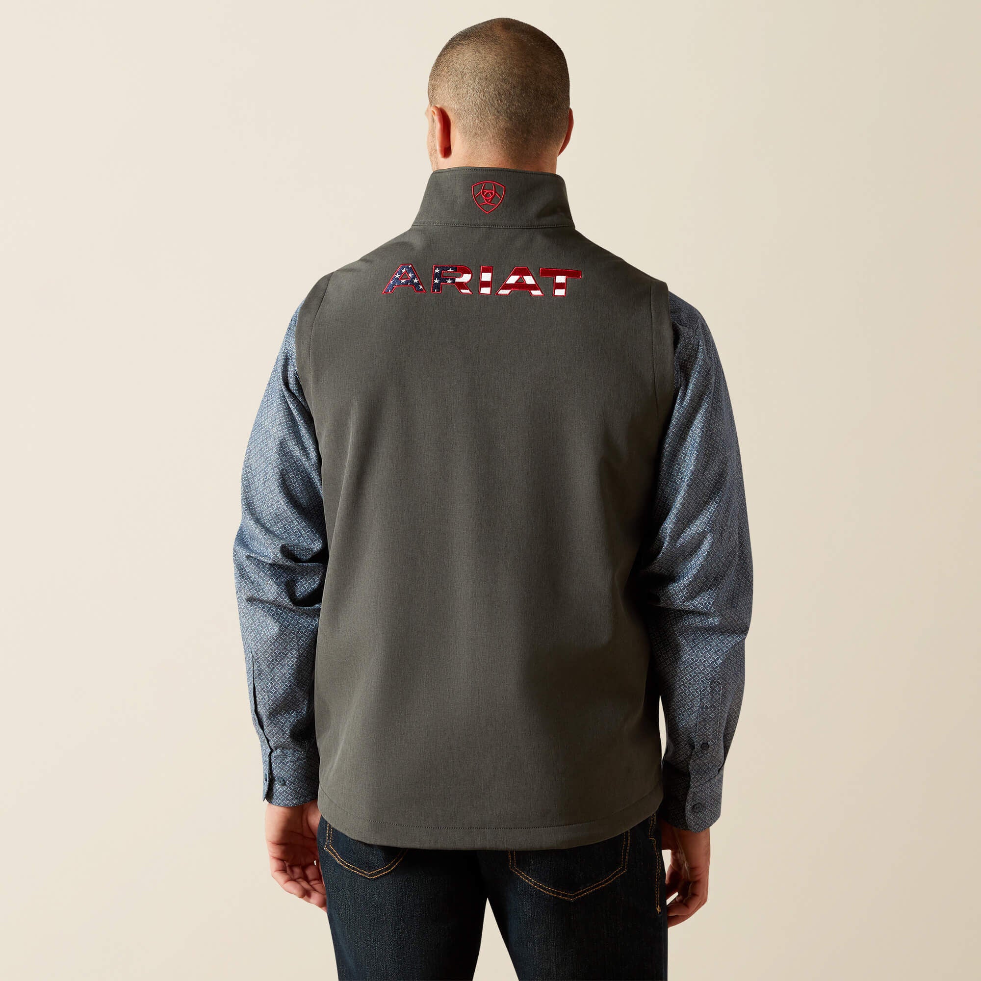 Men Logo Softshell Vest | Ariat Discount