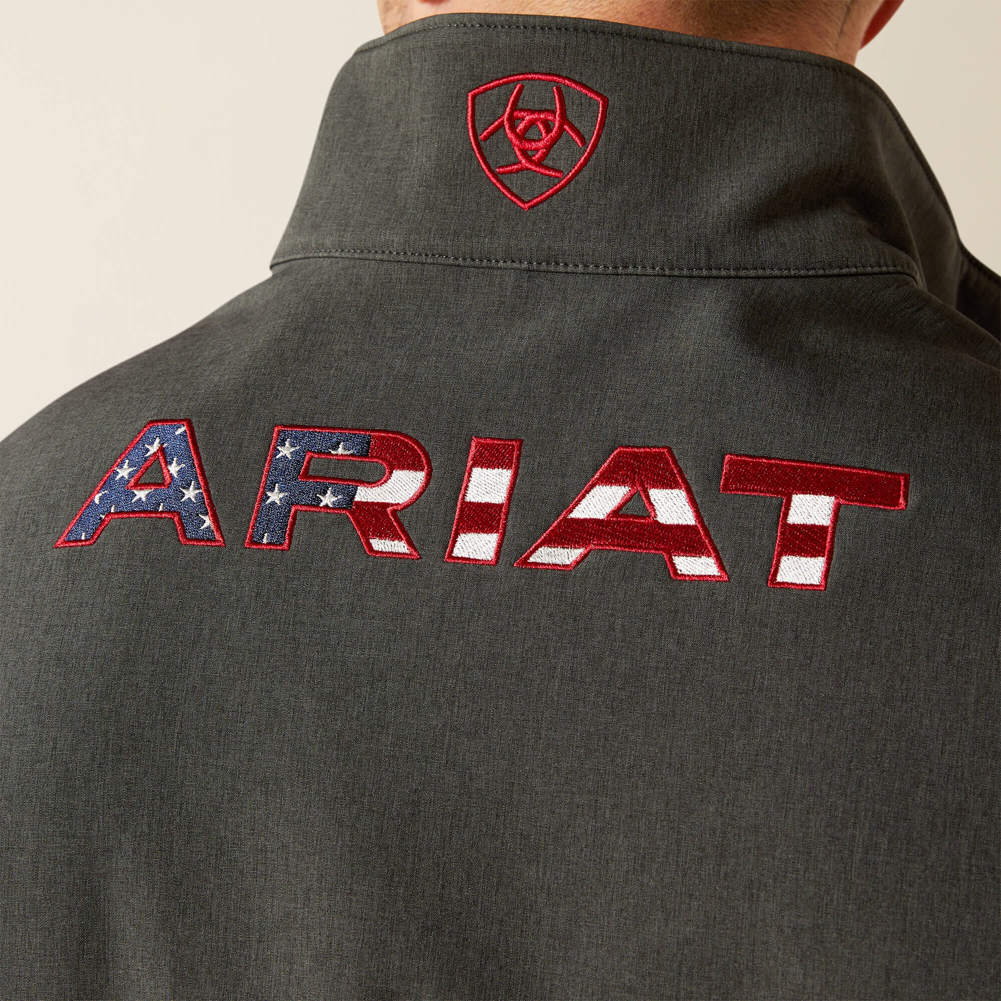 Men Logo Softshell Vest | Ariat Discount
