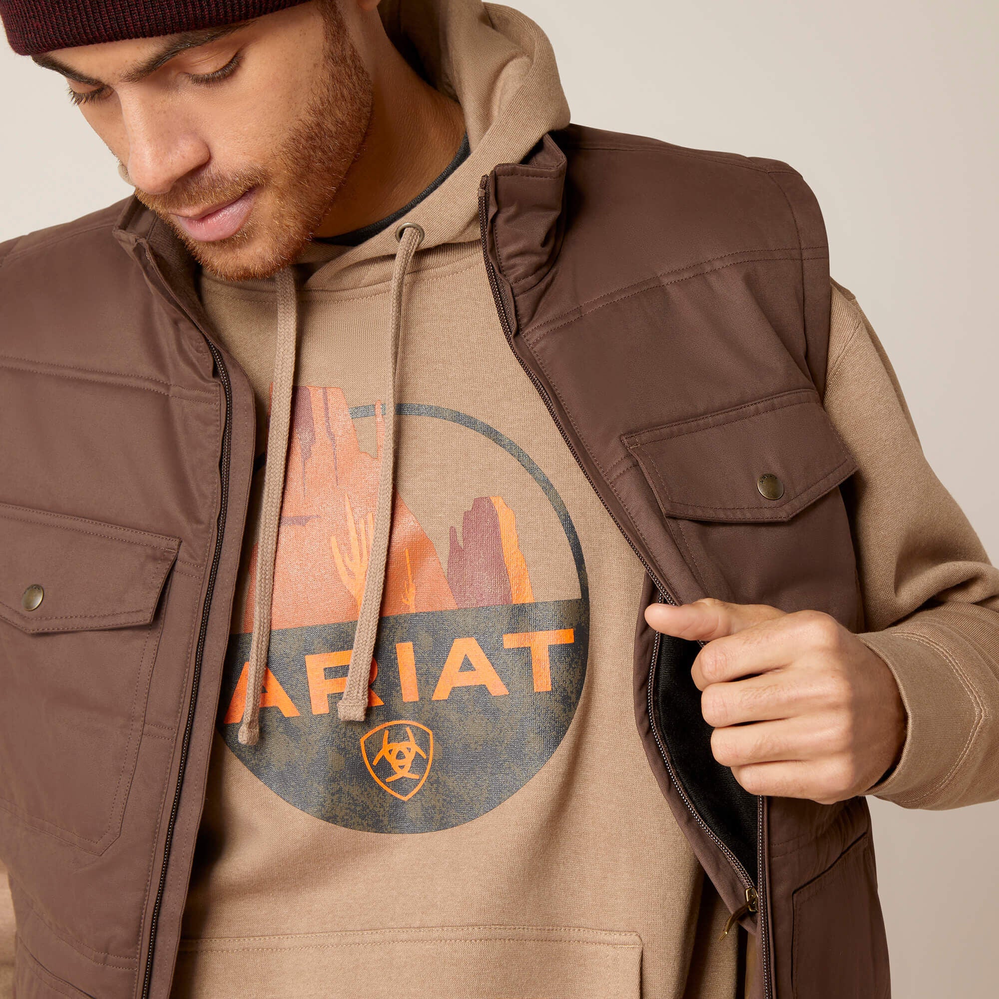 Men Grizzly 2.0 Canvas Conceal and Carry Vest | Ariat near me