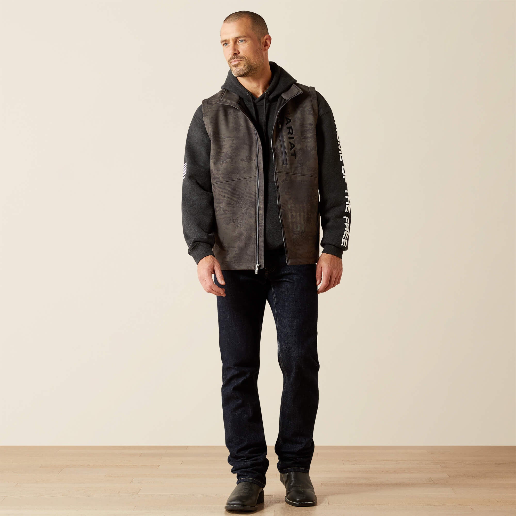 Men Patriot Flag Softshell Vest | Ariat Online