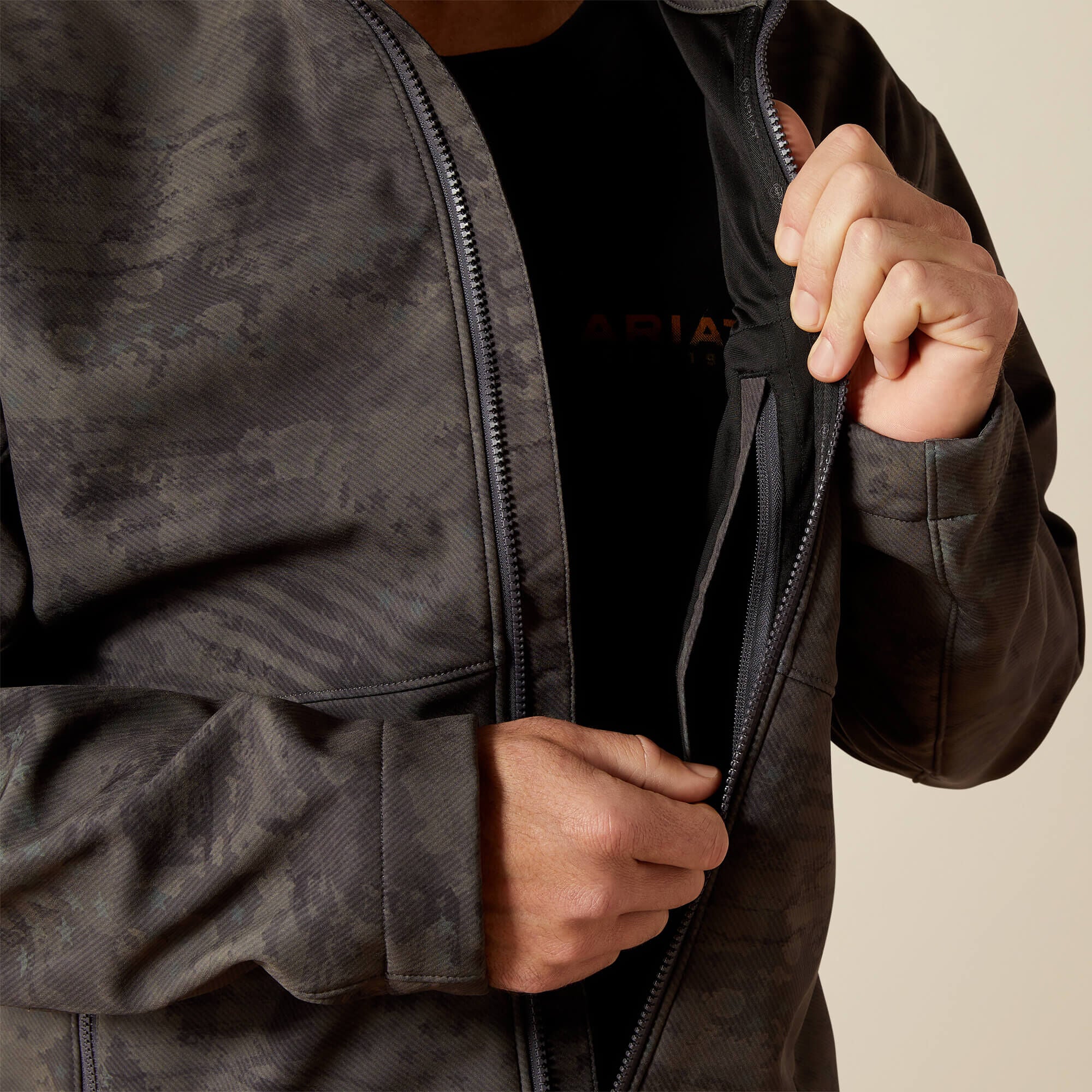 Men Patriot Flag Softshell Jacket | Ariat