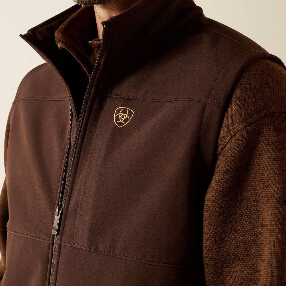 Men Vernon Softshell Vest | Ariat near me
