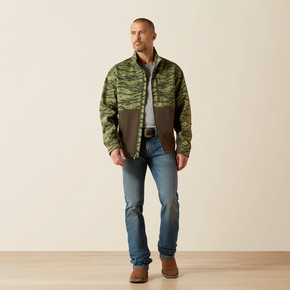 Men Logo Softshell Jacket | Ariat Online