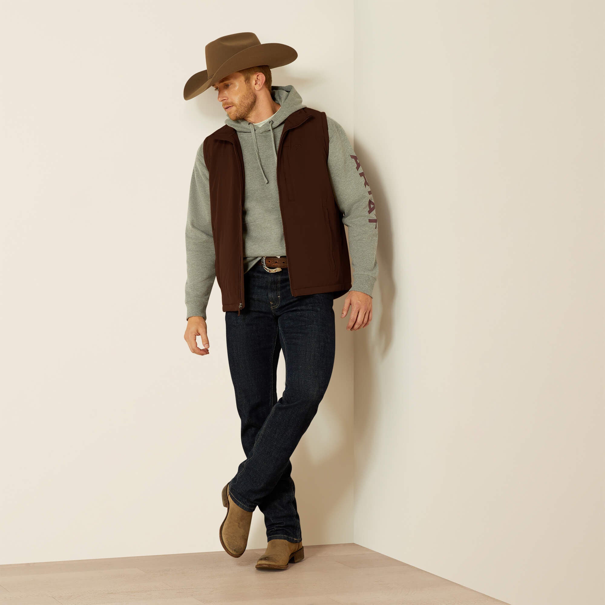 Men Pioneer Stretchshell Vest | Ariat us
