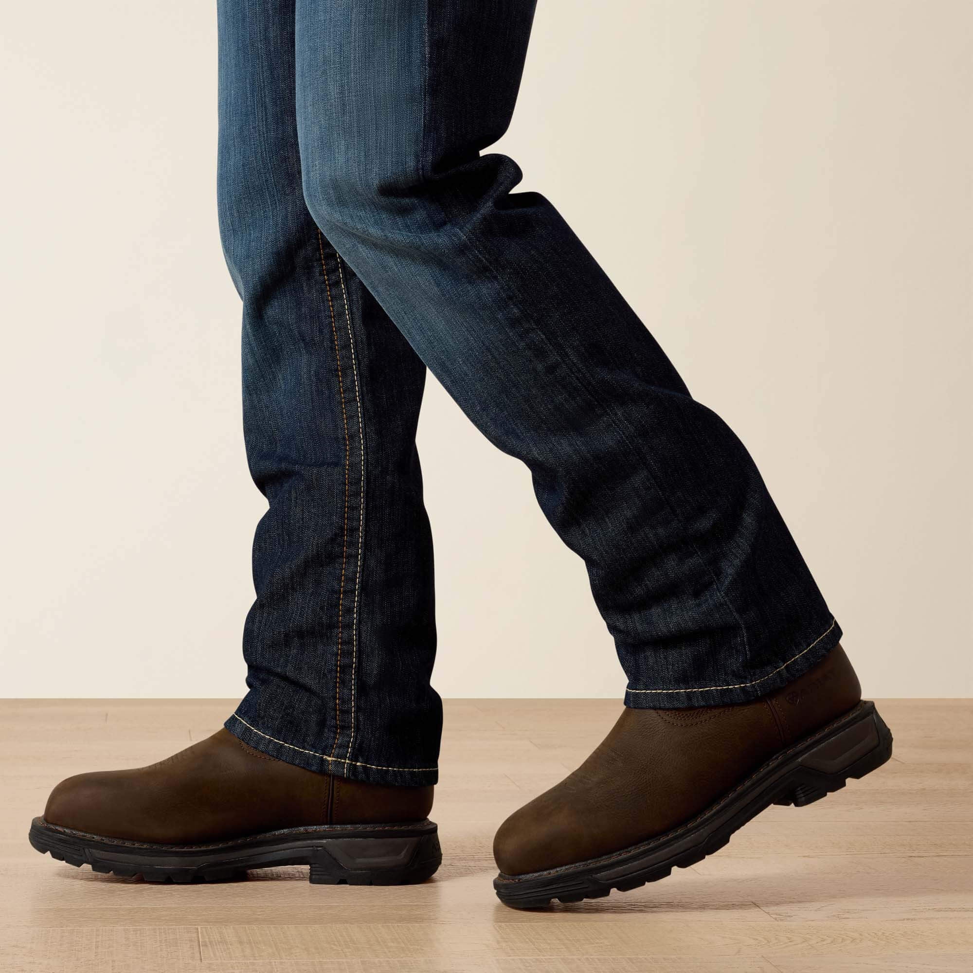 Men FR M5 Straight DuraLight Stretch Basic Straight Leg Jean | Ariat