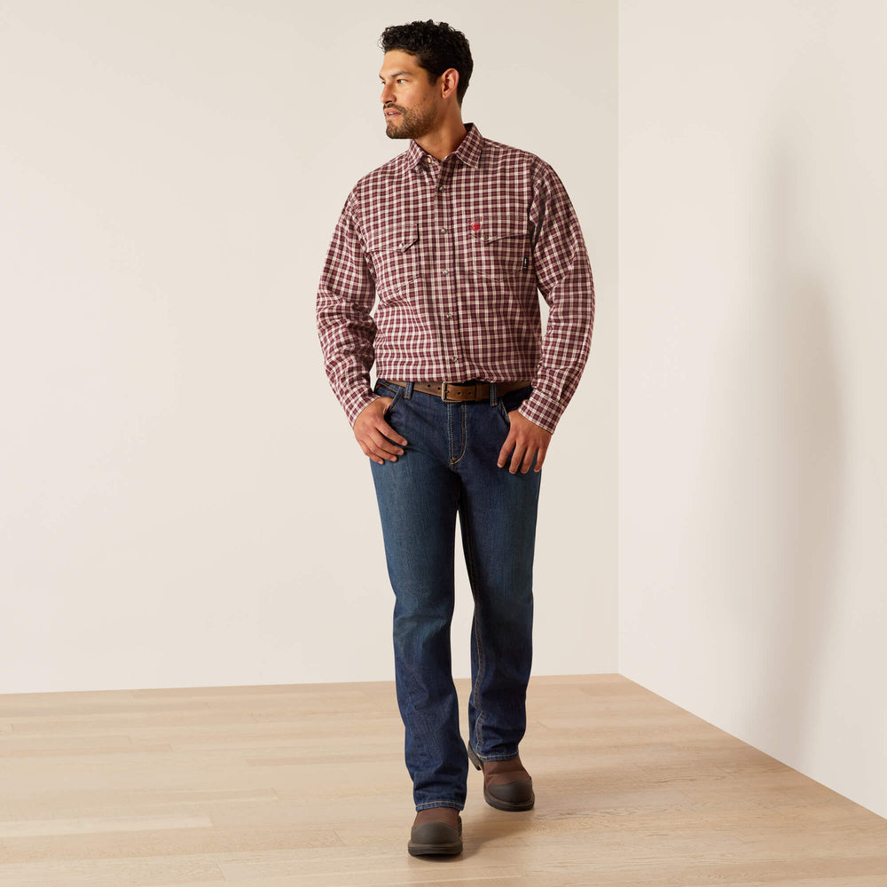 Men FR Winch Snap Work Shirt | Ariat near me