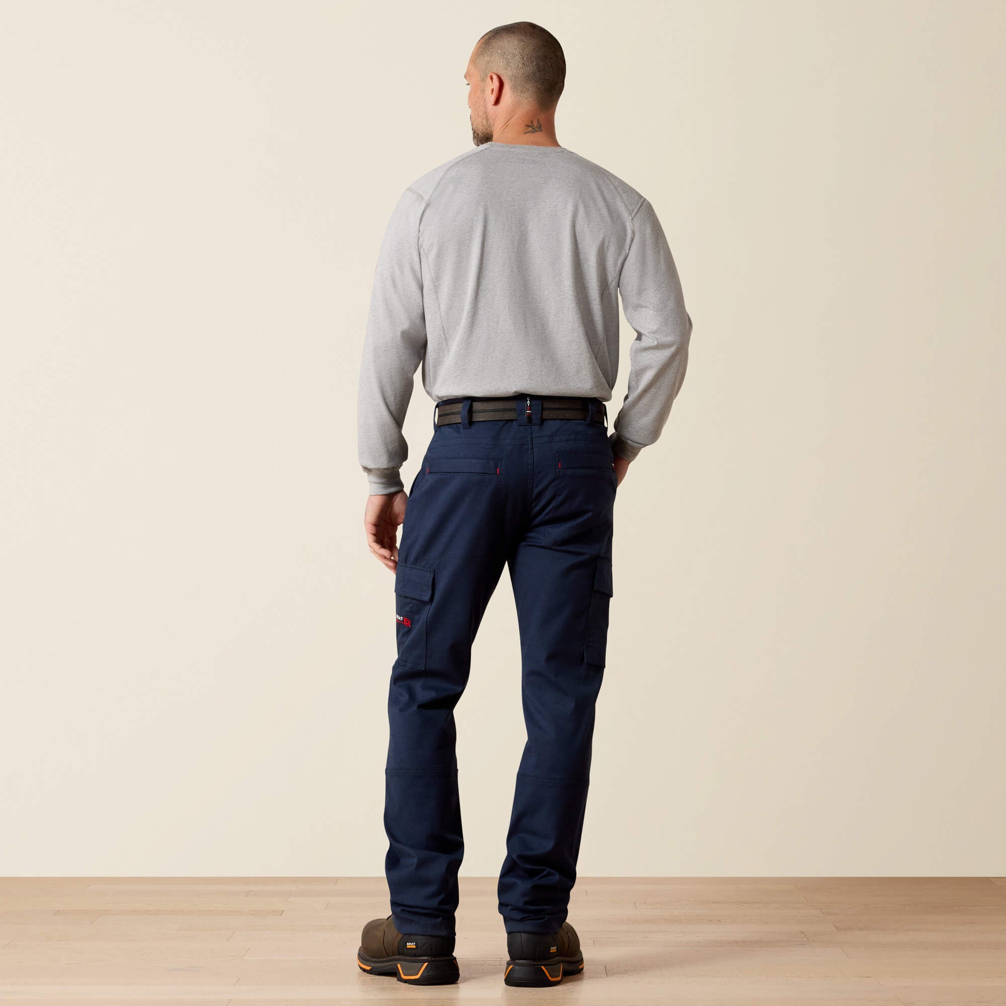 Men FR M7 Slim DuraStretch Duralight Twill Straight Pant | Ariat Online