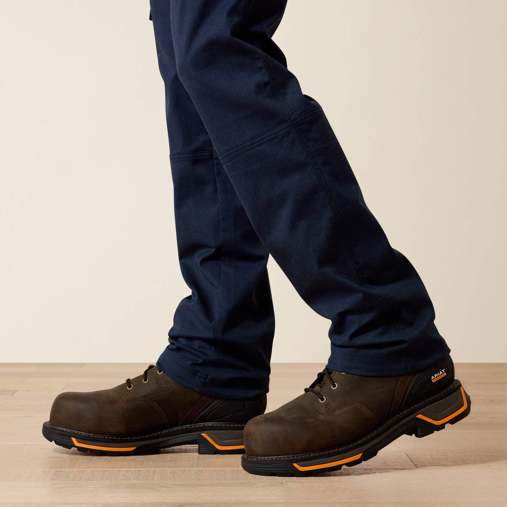 Men FR M7 Slim DuraStretch Duralight Twill Straight Pant | Ariat Online