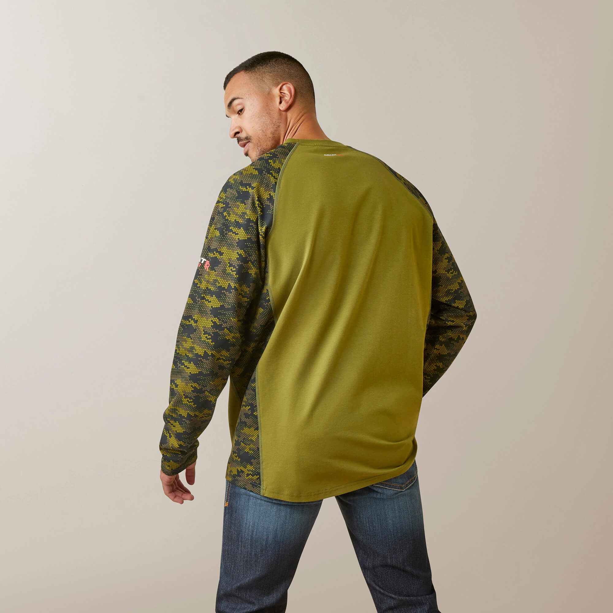 Men FR AC Stretch Camo Baseball T-Shirt | Ariat Online