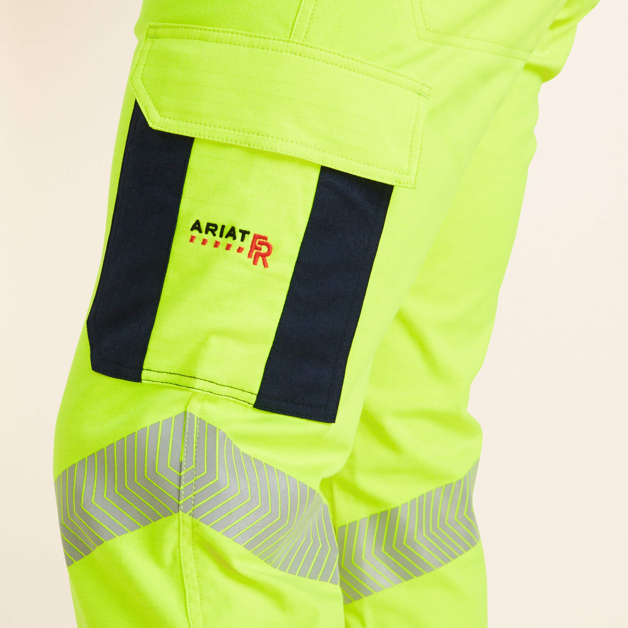Men FR M7 Slim DuraStretch Duralight Twill Straight Pant | Ariat Outlet