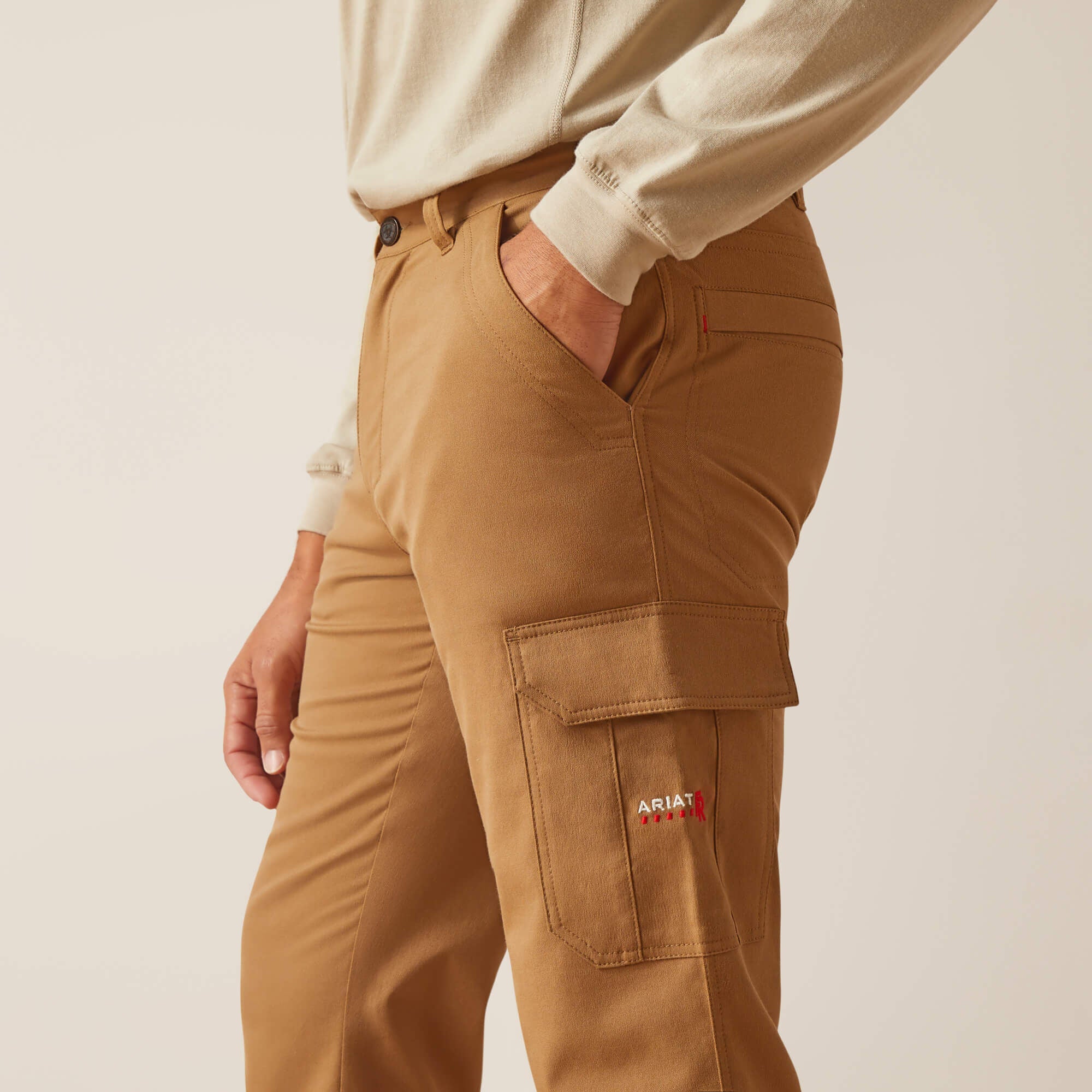 Men FR M7 Slim DuraStretch Duralight Twill Straight Pant | Ariat us