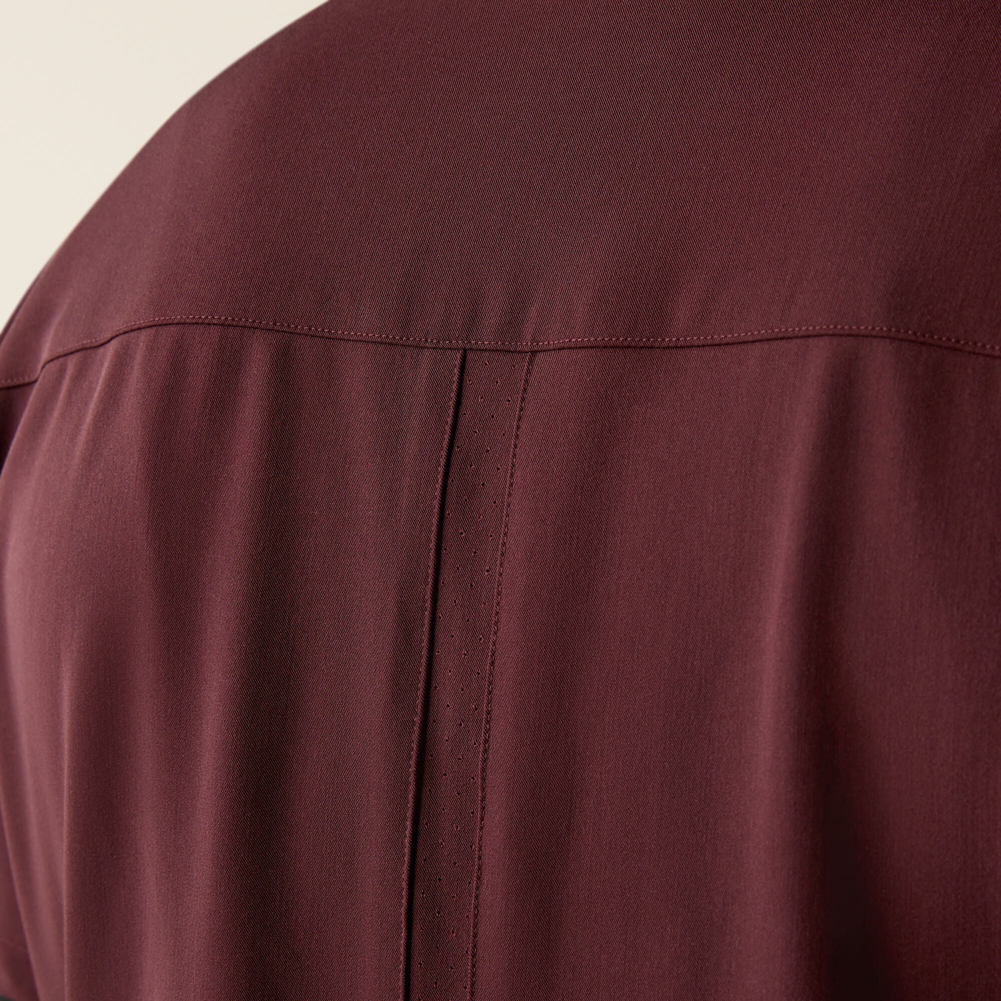Men Derham 6 Pocket Scrub Top | Ariat Online