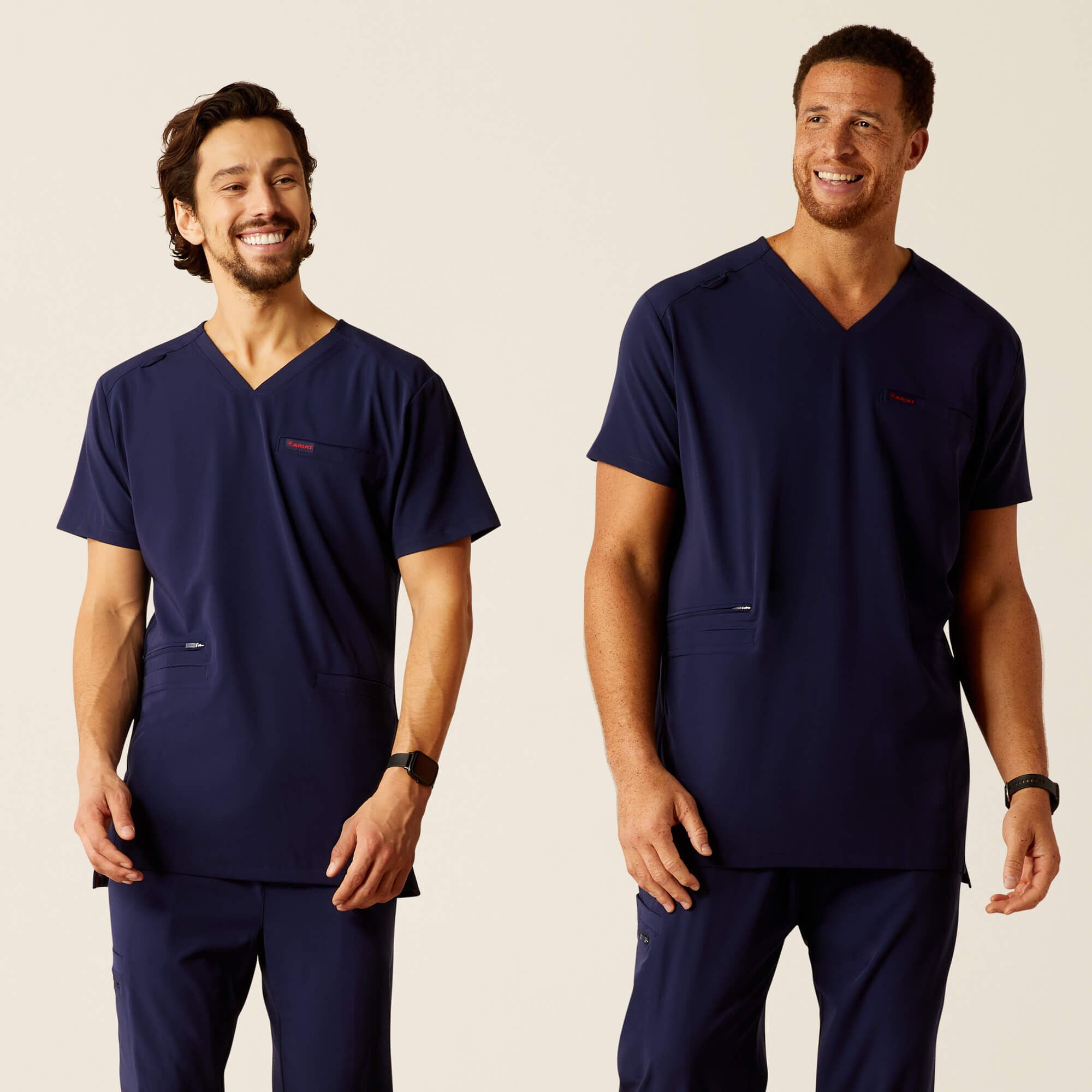 Men Derham 6 Pocket Scrub Top | Ariat us